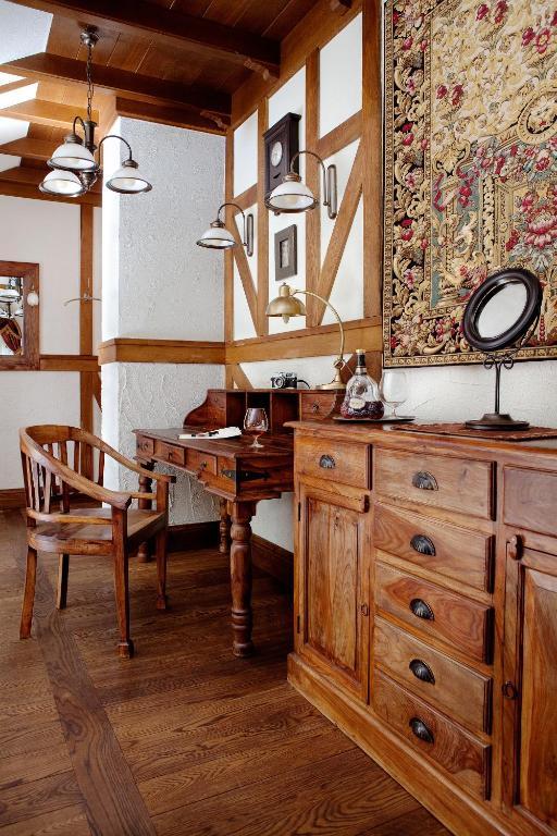 Palac Czarny Las Wozniki Room photo